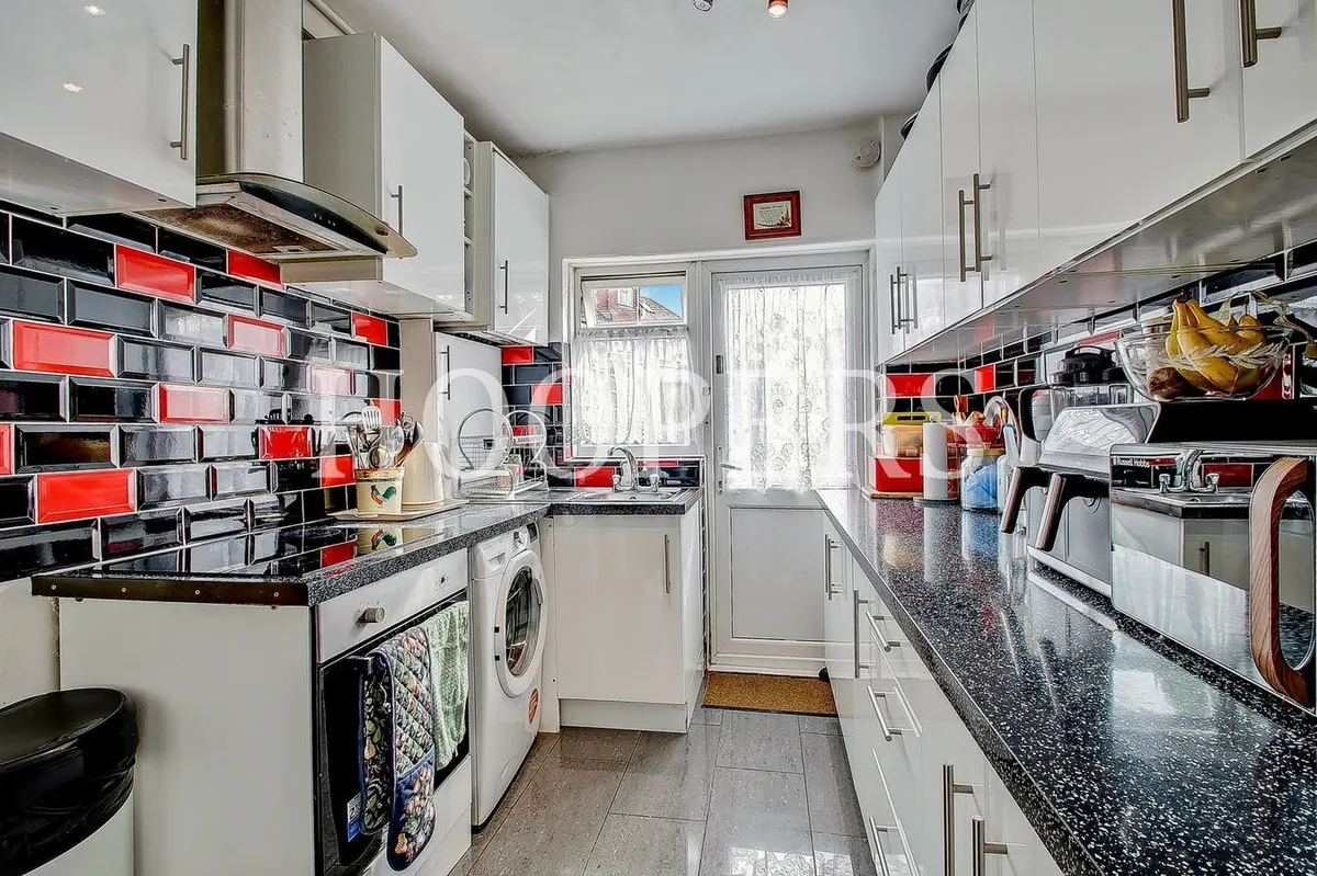 North Circular Road, London, NW2