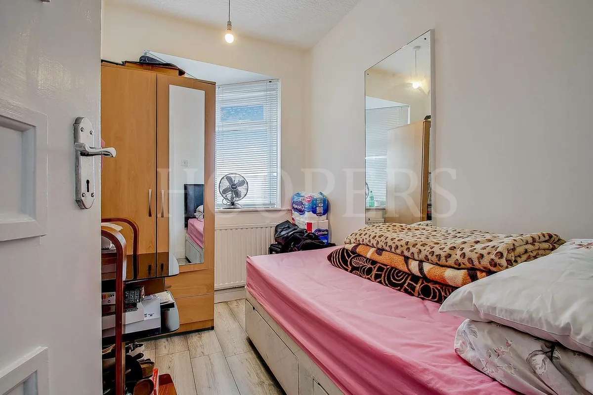 North Circular Road, London, NW2