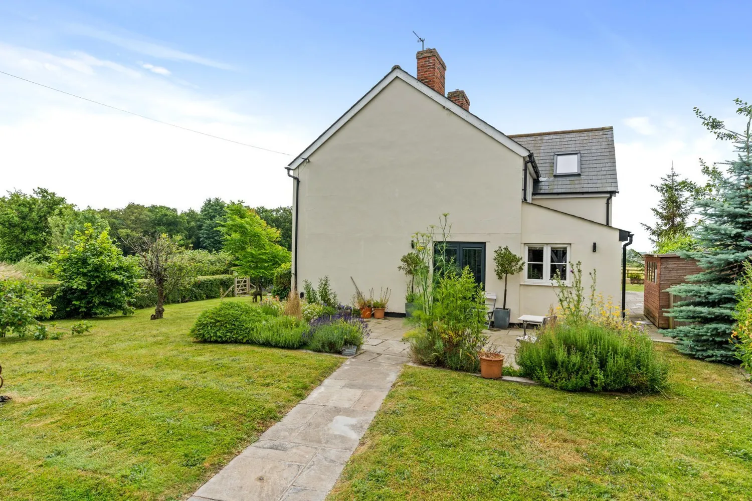 Woodlands Cottage, Rectory Road, CO6 photo 38
