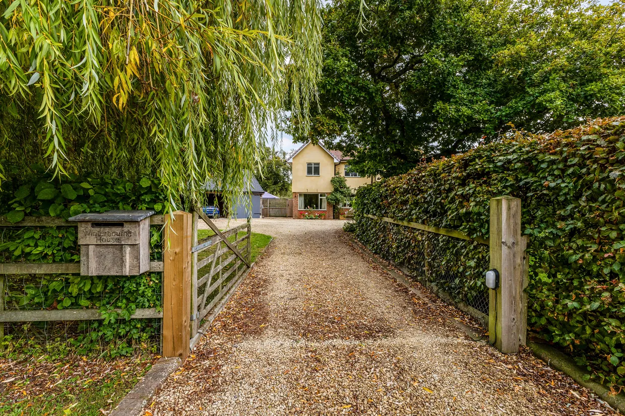 Newton Toney Road, Salisbury, SP4 photo 21