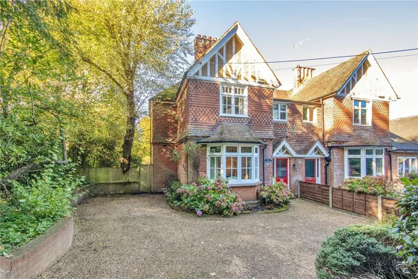 Bates Hill, Ightham, TN15 photo 1
