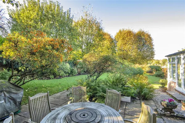 Bates Hill, Ightham, TN15 photo 17
