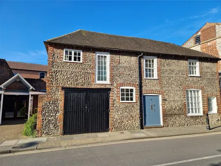 Old Market Avenue, Chichester, PO19