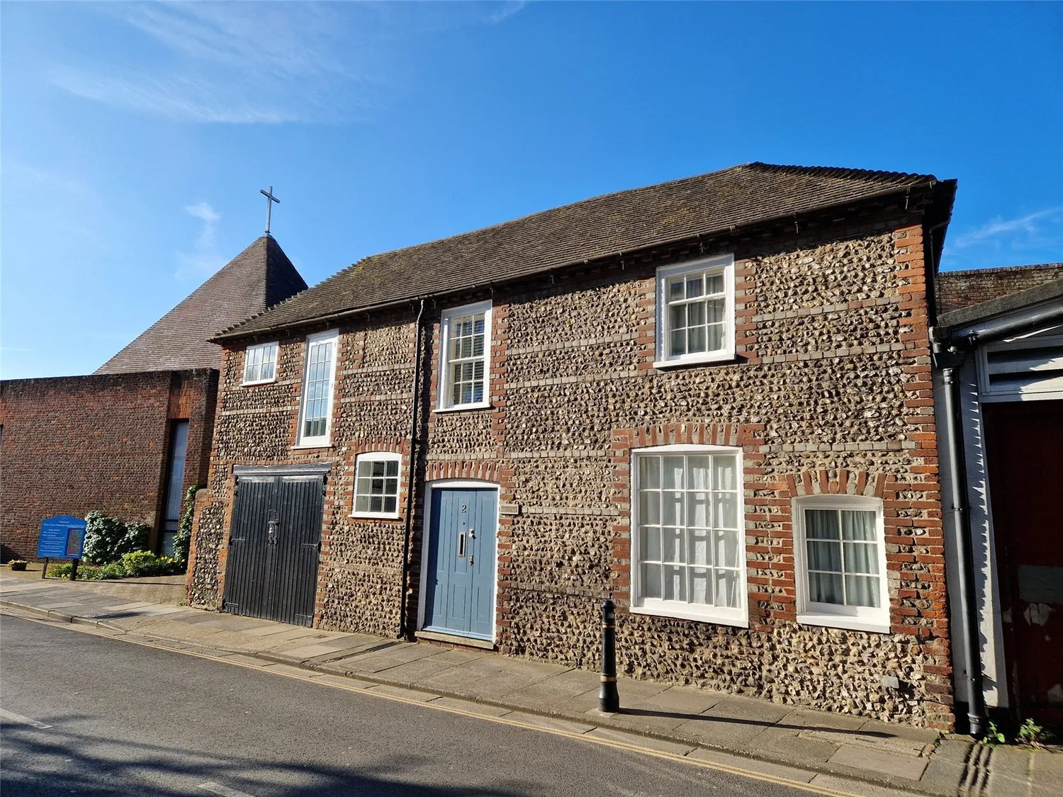 Old Market Avenue, Chichester, PO19 photo 8