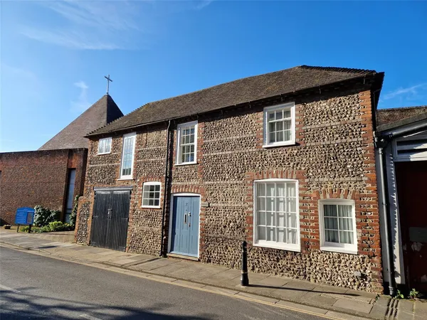 Old Market Avenue, Chichester, PO19 photo 8