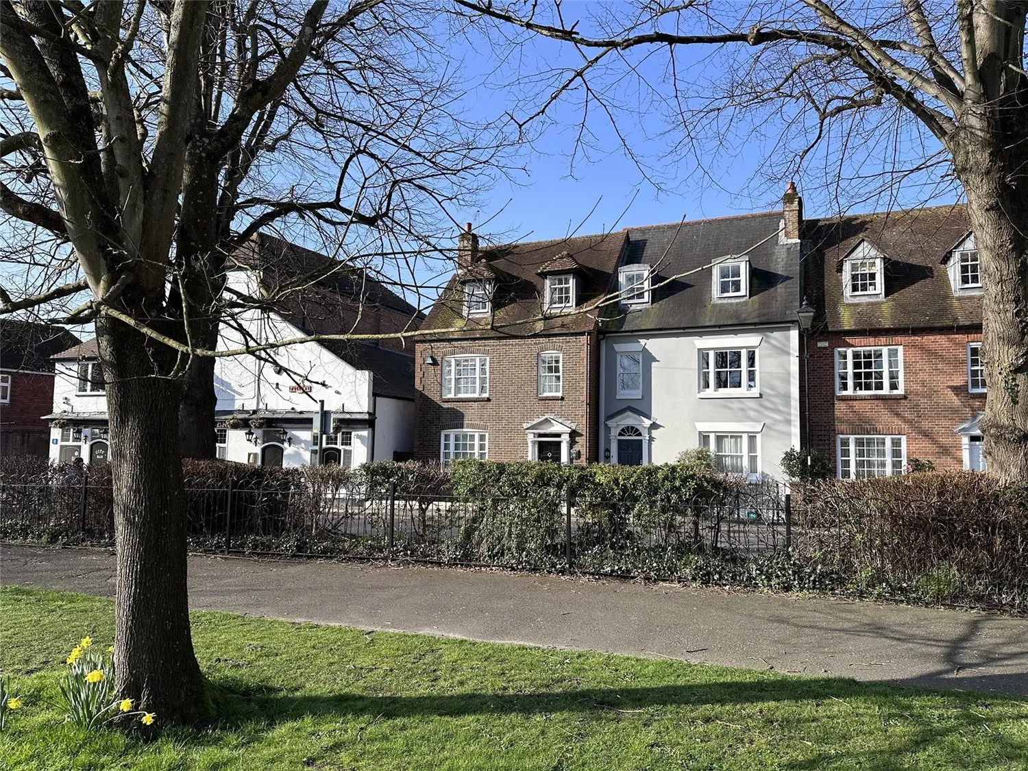 Priory Road, Chichester, PO19 photo 14