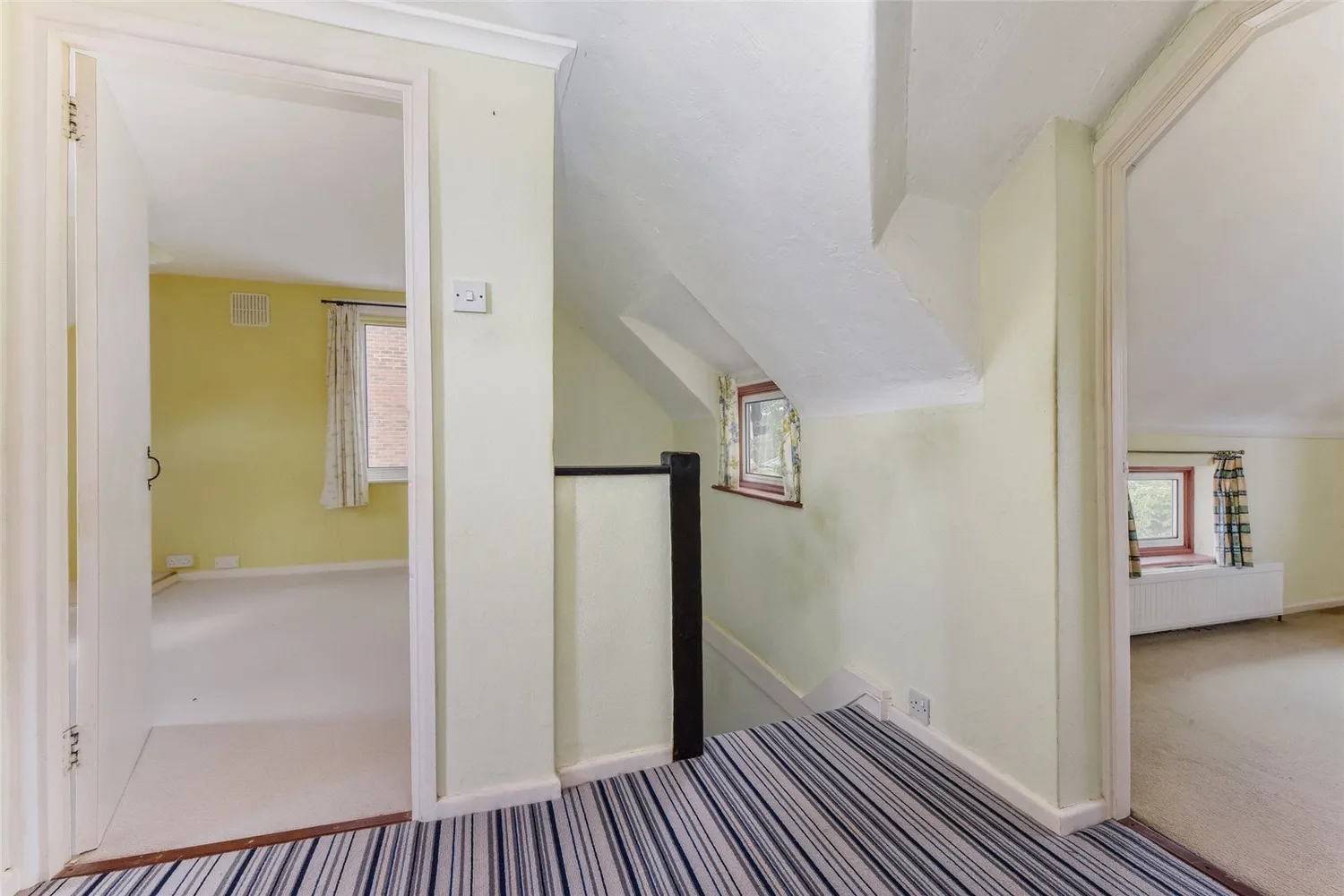 Fishbourne Road West, Fishbourne, PO19 photo 6