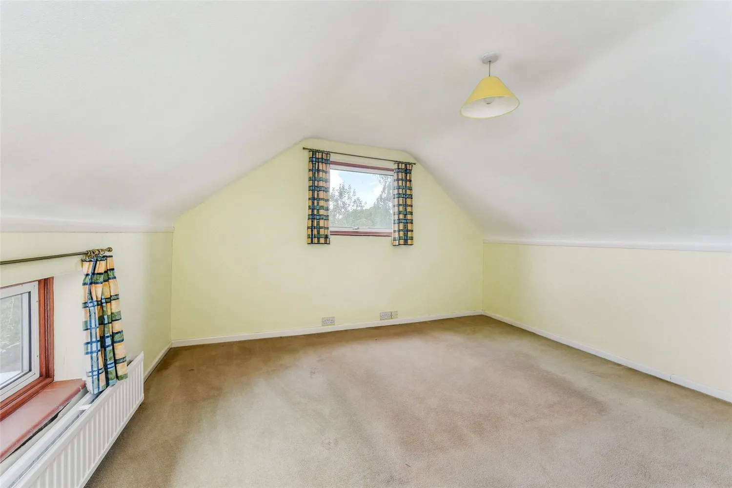 Fishbourne Road West, Fishbourne, PO19 photo 7