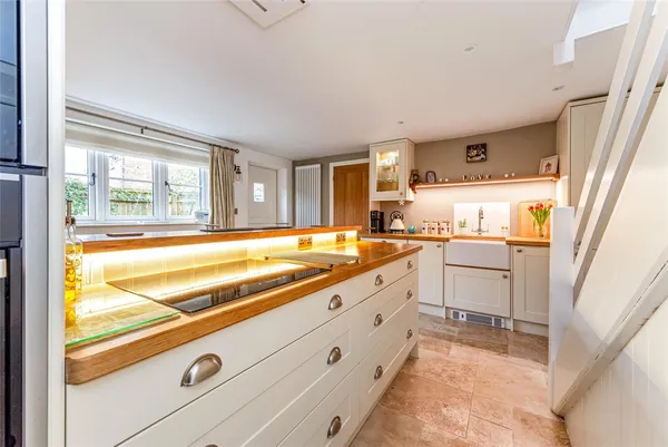 East Dean, Chichester, PO18 photo 6
