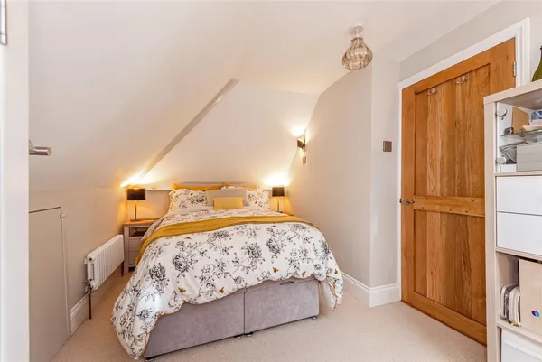 East Dean, Chichester, PO18 photo 11