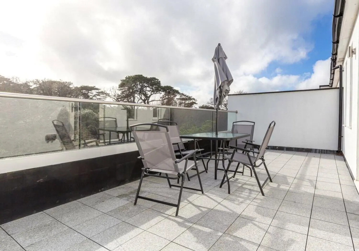 West Turret, Springvale Road, PO34 photo 14