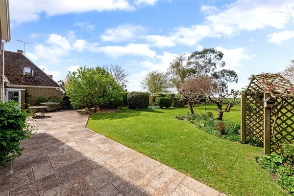 Poling Street, Poling, BN18 photo 17