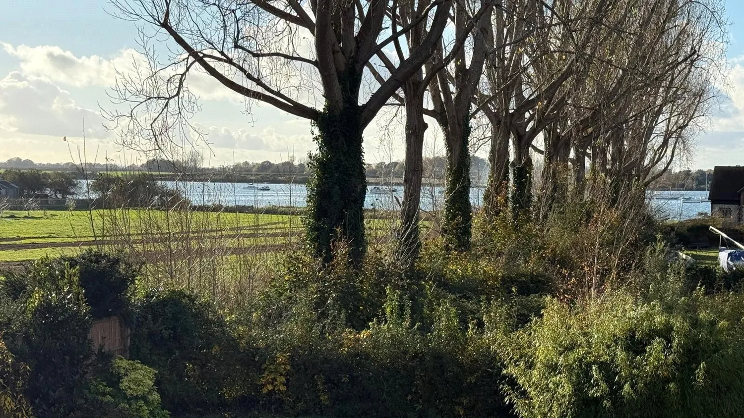 Moreton Road, Bosham, PO18 photo 4
