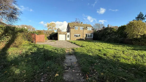 Moreton Road, Bosham, PO18 photo 6