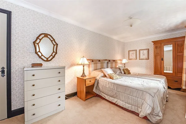 Lordington Court, Lordington, PO18 photo 9