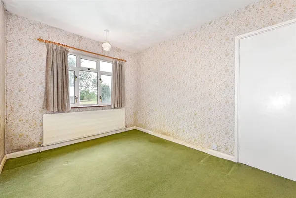 Idsworth, Waterlooville, PO8 photo 6