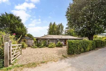 Charlton, Chichester, PO18