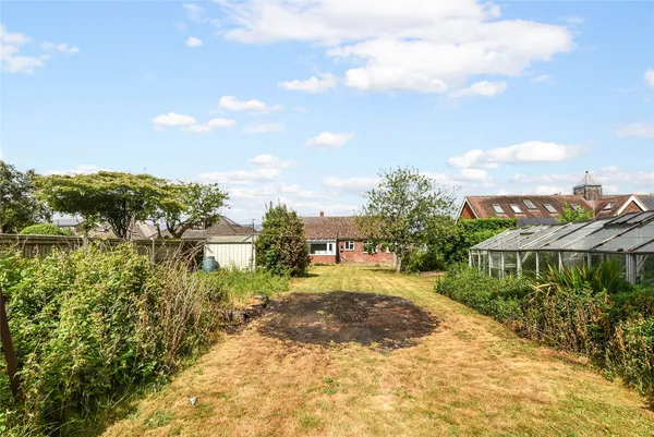 Idsworth, Waterlooville, PO8 photo 11