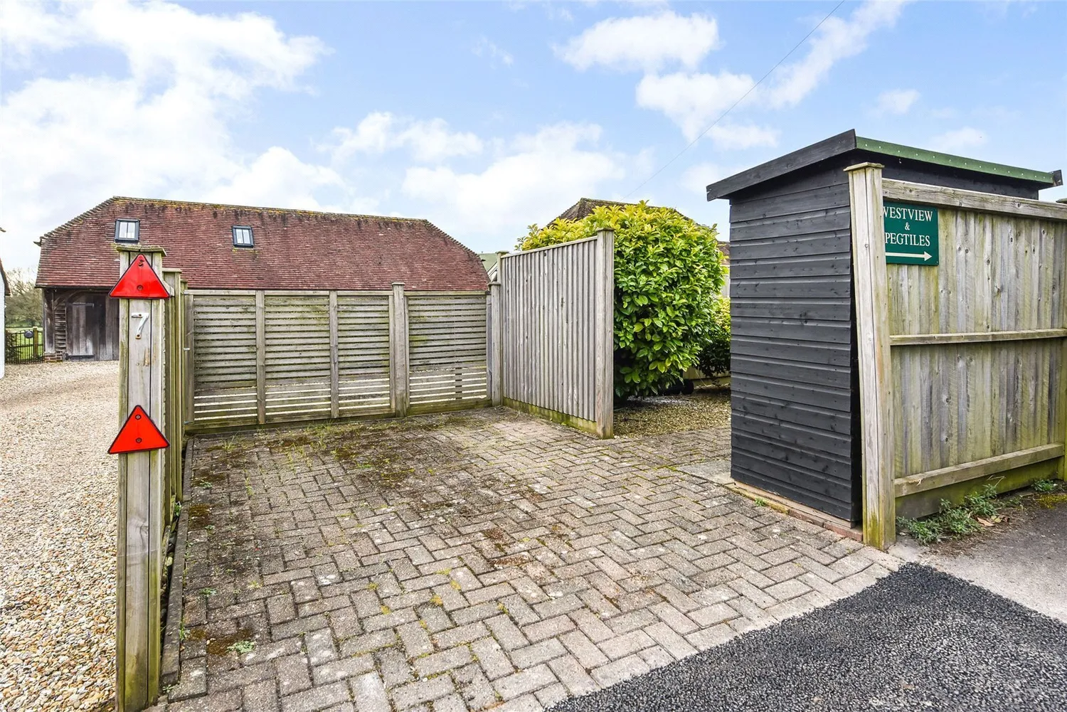 Little Drove Mews, Singleton, PO18 photo 11