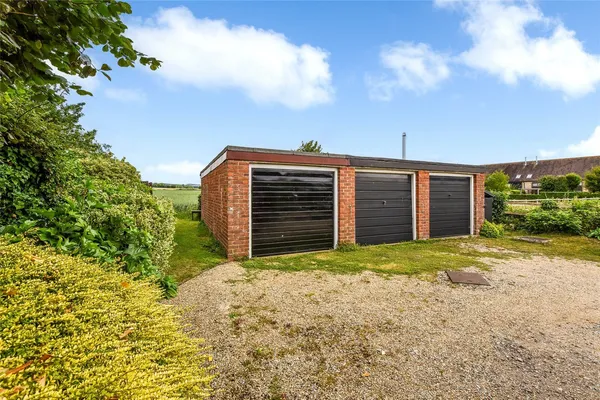 West Lavant Cottages, West Lavant, PO18 photo 13