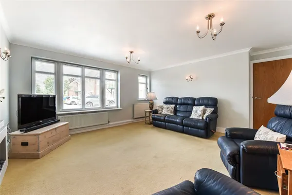 Broyle Road, Chichester, PO19 photo 2