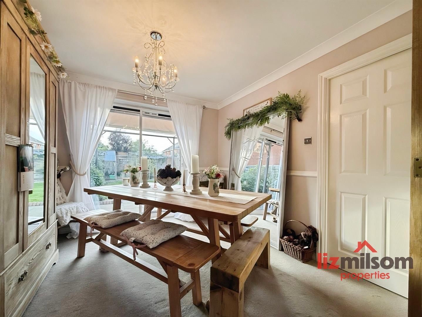 De Ruthyn Close, Moira, Swadlincote Image 4