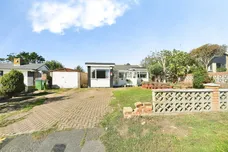 Telscombe Cliffs Way, Telscombe Cliffs, PEACEHAVEN