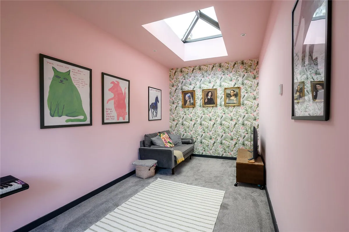 Manor Court, Shadwell, LS17