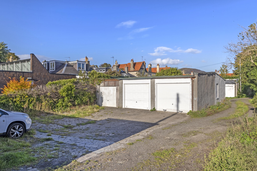 Garage at 23 Relugas Lane, The Grange, Edinburgh, EH9 2LS off Relugas Road Image 6