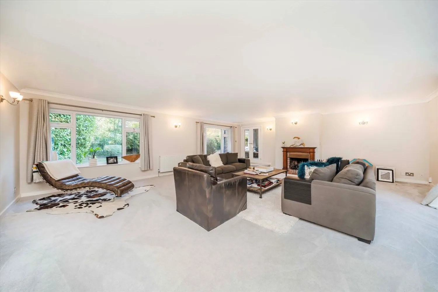 Fairmile Park Road, Cobham, KT11 photo 2
