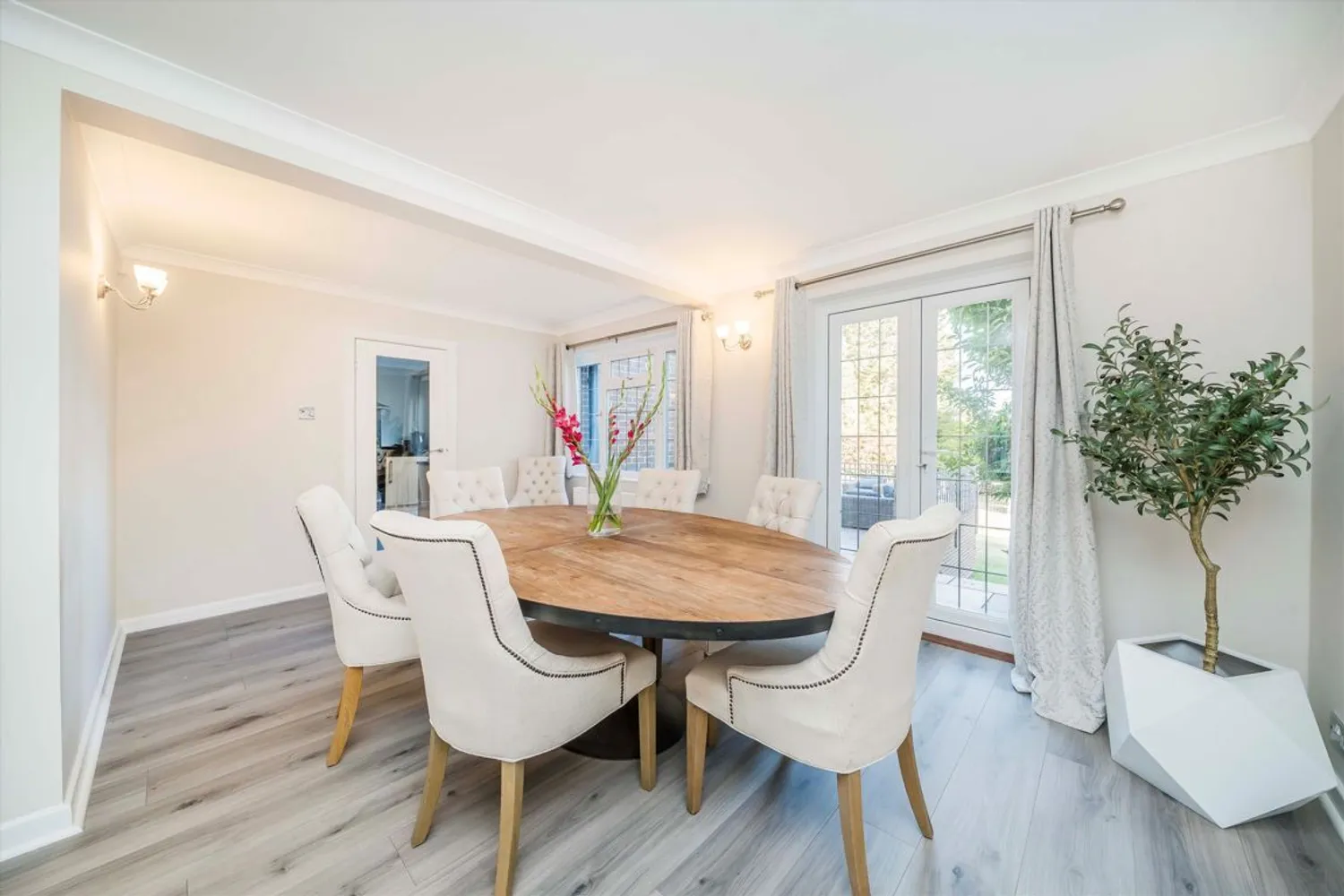 Fairmile Park Road, Cobham, KT11 photo 5