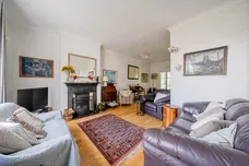 Ray Lea Road, Maidenhead, SL6 photo 4