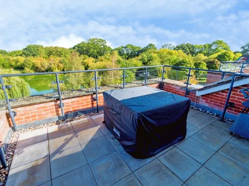 Minchin Acres, Hedge End, Southamptonphoto
