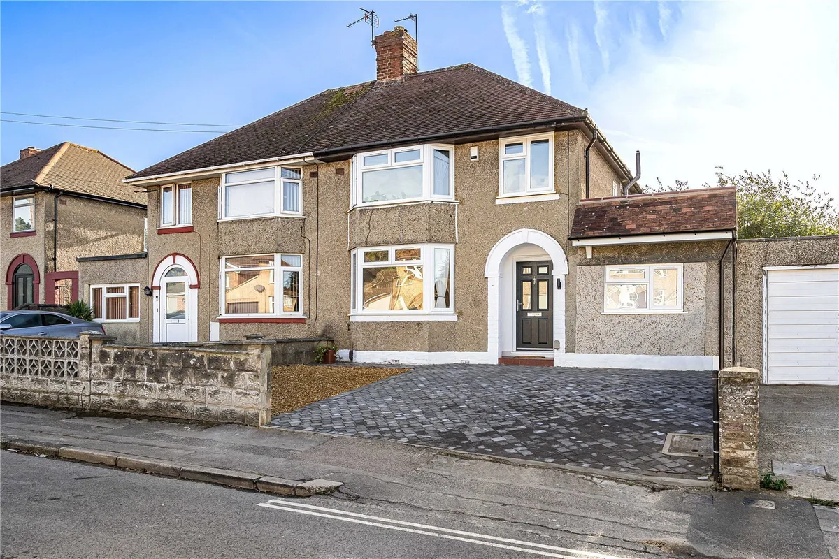 St. Lukes Road, Oxford, Oxfordshire, OX4