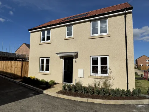 Durleigh Avenue, GRANTHAMphoto