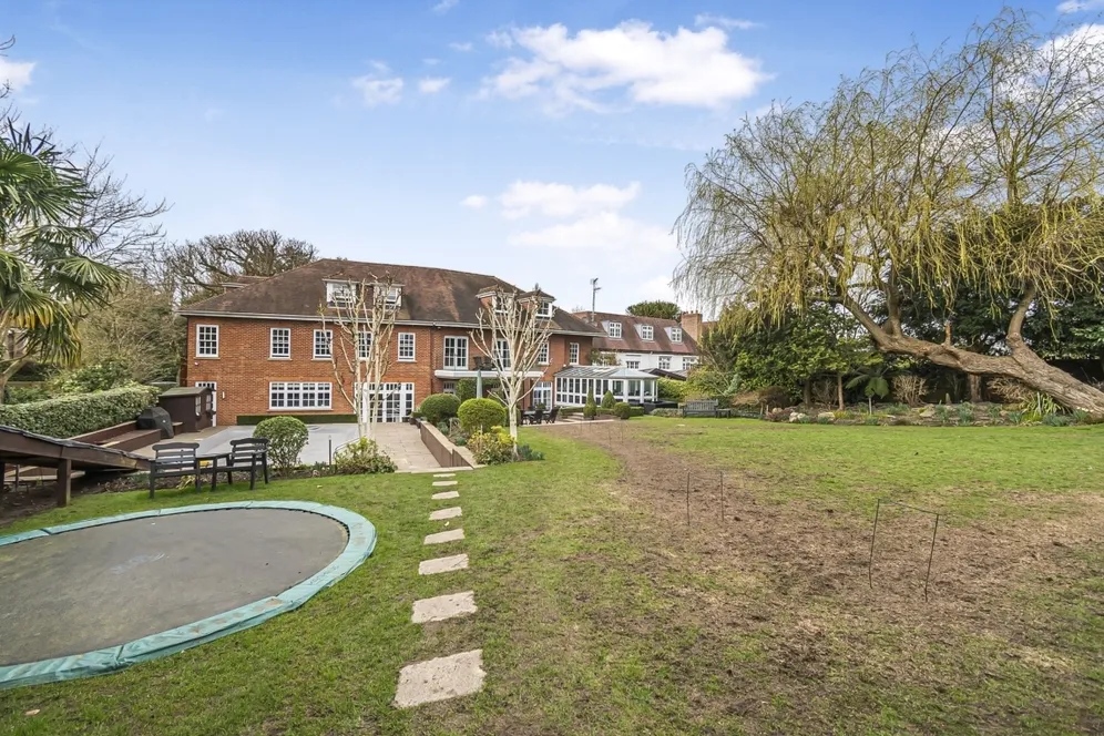 Sheldon Avenue Highgate N6 photo 12