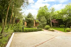 Hatchet Lane Winkfield SL4 photo 18
