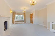 Hatchet Lane Winkfield SL4 photo 21