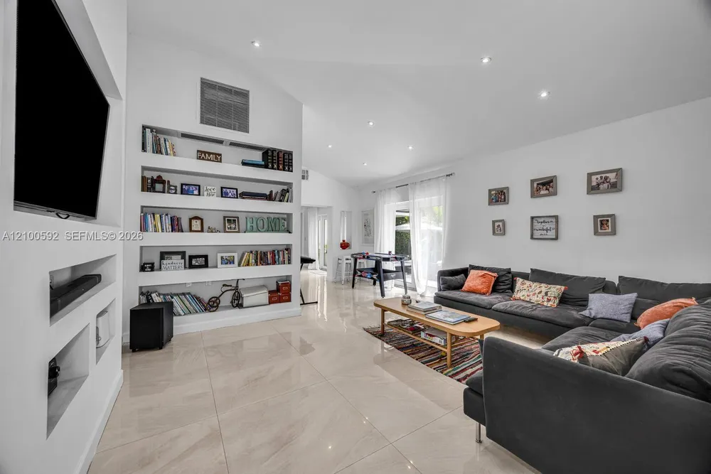 1101 Coral Way, Coral Gables, FL 33134