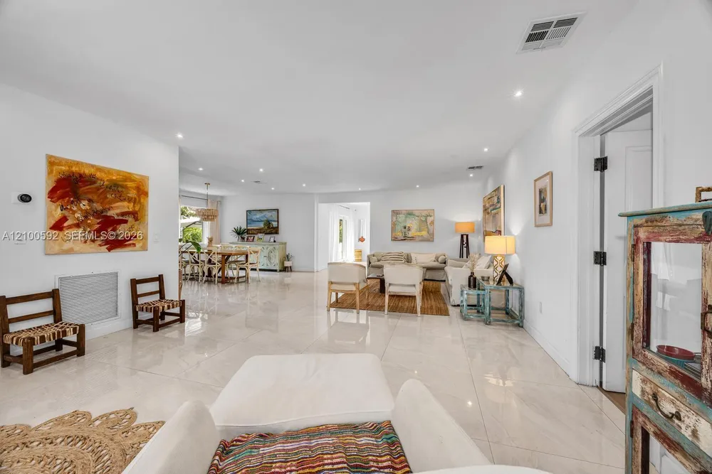 1101 Coral Way, Coral Gables, FL 33134