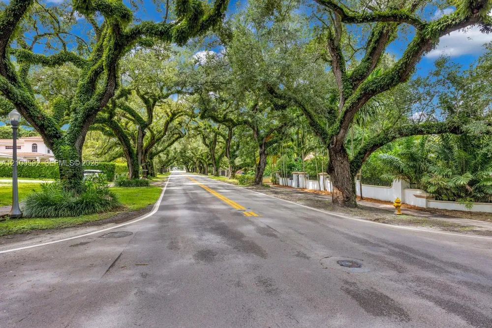 1101 Coral Way, Coral Gables, FL 33134