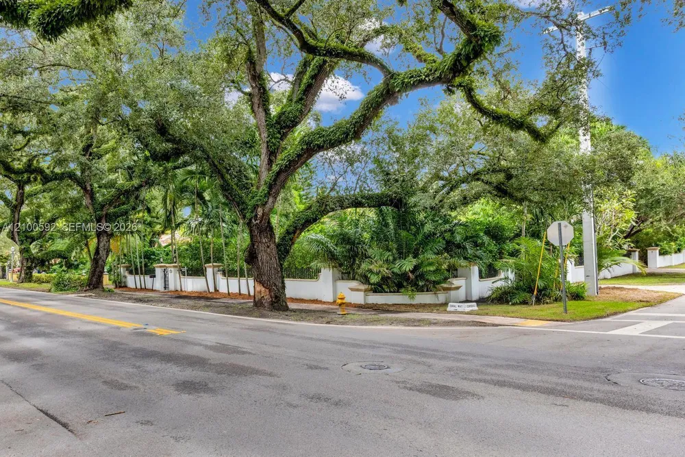 1101 Coral Way, Coral Gables, FL 33134