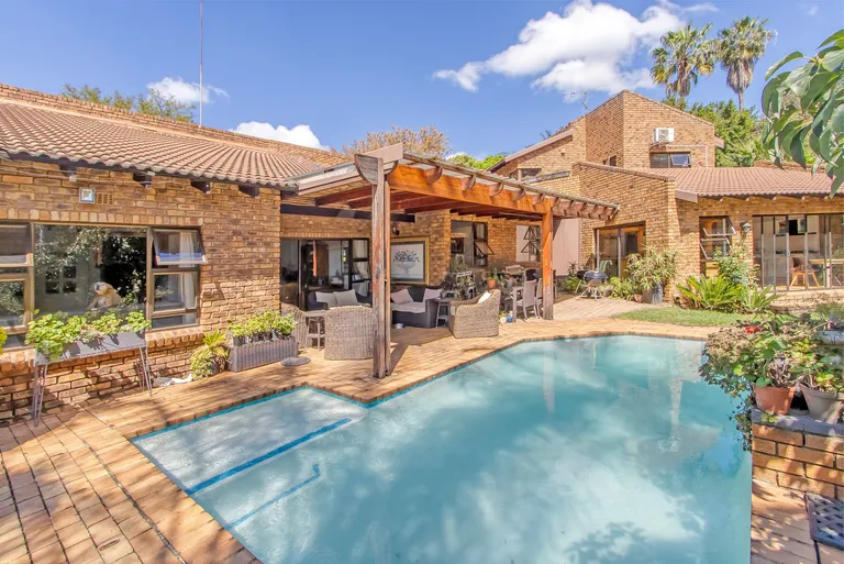 South Africa, Gauteng, Lonehill