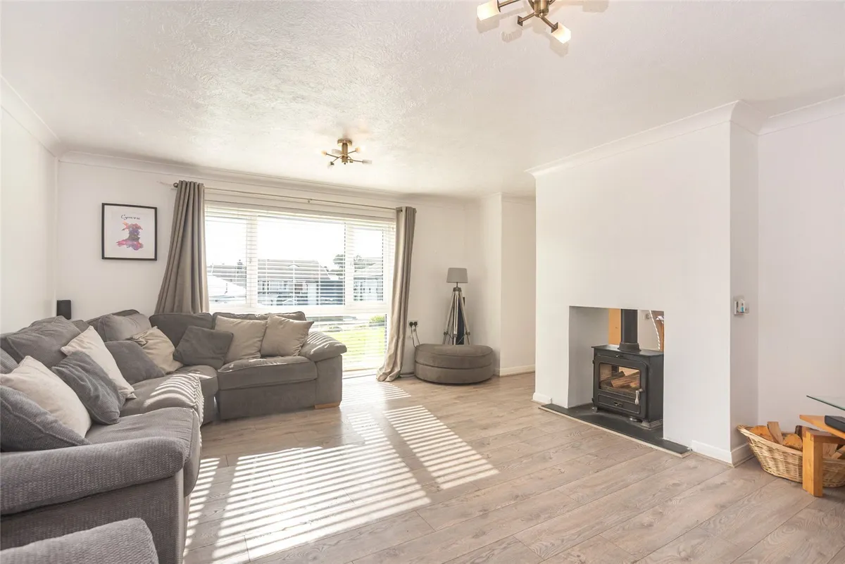 Yr Ogof, Holyhead, Isle of Anglesey, LL65