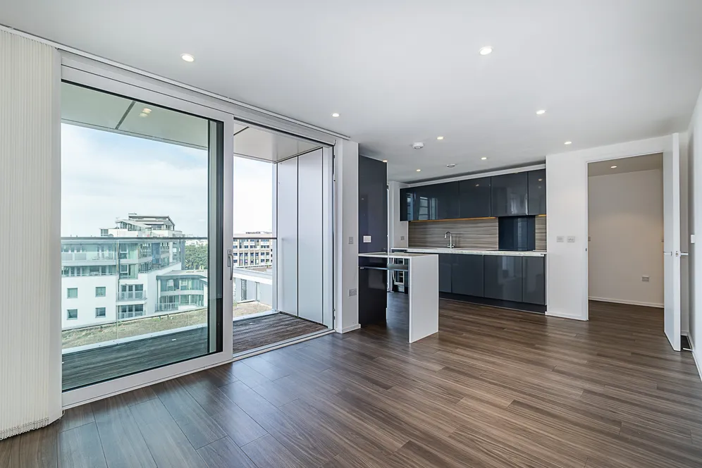 Buckhold Road, London, SW18 photo 2