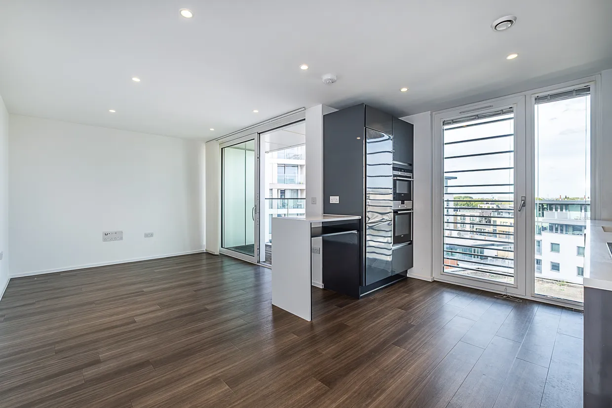 Buckhold Road, London, SW18 photo 3