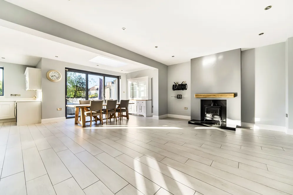 Church Crescent, Whetstone, N20 photo 4