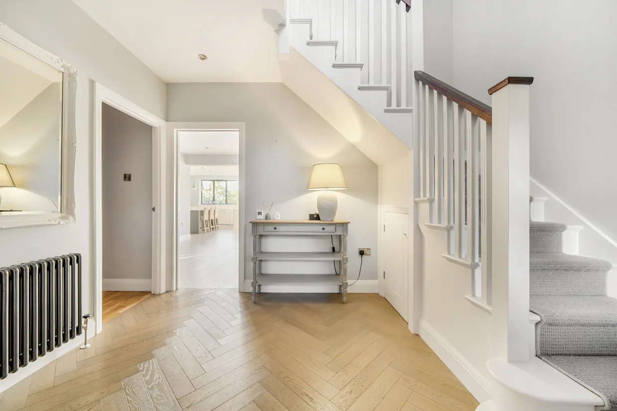 Church Crescent, Whetstone, N20 photo 5