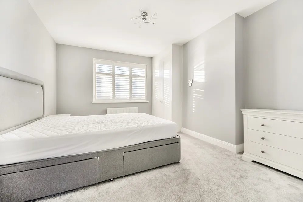 Church Crescent, Whetstone, N20 photo 6