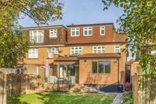 Church Crescent, Whetstone, N20 photo 17